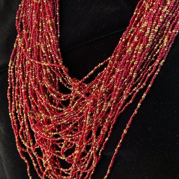 Indian Multi-strand Red & Gold Seed Bead Necklace - Picture 4 of 4